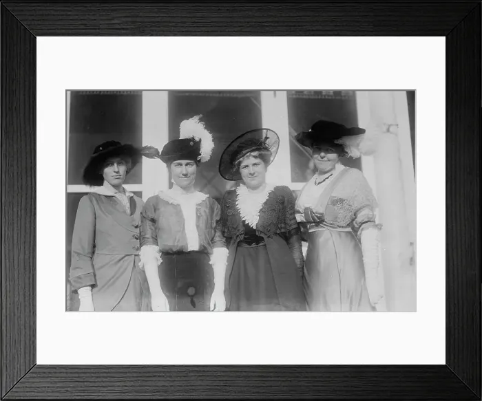 Framed Print : Jessie Wilson -- Elisa [i.e. Eliza] Dodge -- Mrs. D.H. Morris -- Mrs. H. Bremer, 1913. Creator: Bain News Service