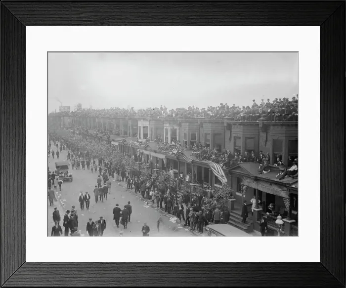 Framed Print : Fans on buildings outside Shibe Park, Philadelphia, during 1913 World Series (baseball), 1913. Creator: Bain News Service Framed Print : Fans on buildings outside Shibe Park, Philadelphia, during 1913 World Series (baseball), 1913. Creator: Bain News Service