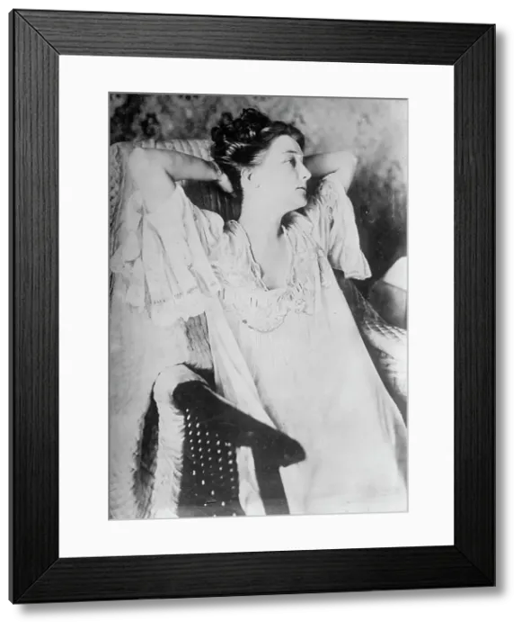 Framed Print : Florence Schenck, between c1910 and c1915. Creator: Bain News Service Framed Print : Florence Schenck, between c1910 and c1915. Creator: Bain News Service