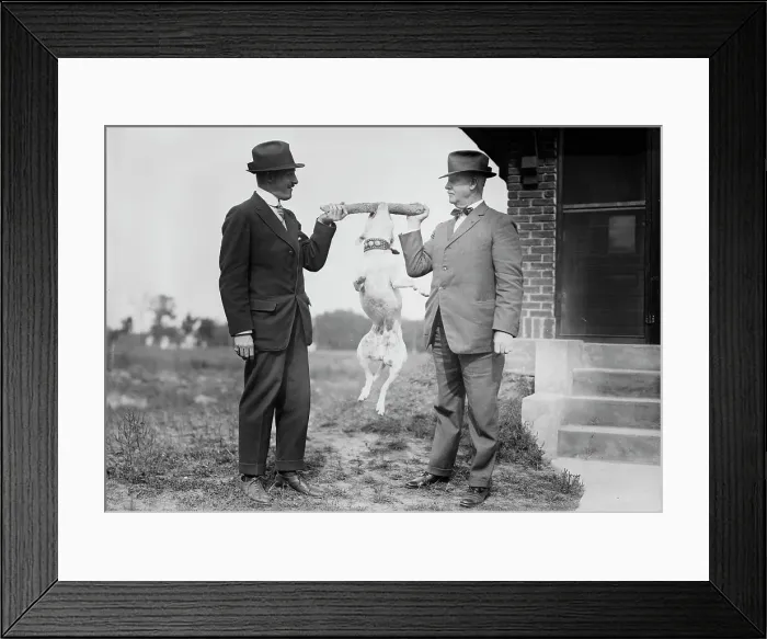 Framed Print : Fred Schnell [and] Ardolph Kline, between c1910 and c1915. Creator: Bain News Service