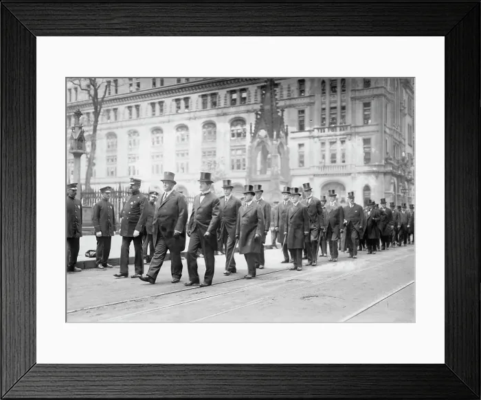 Framed Print : Gaynor pall bearers, Taft, Adamson, Waldo, 1913. Creator: Bain News Service Framed Print : Gaynor pall bearers, Taft, Adamson, Waldo, 1913. Creator: Bain News Service