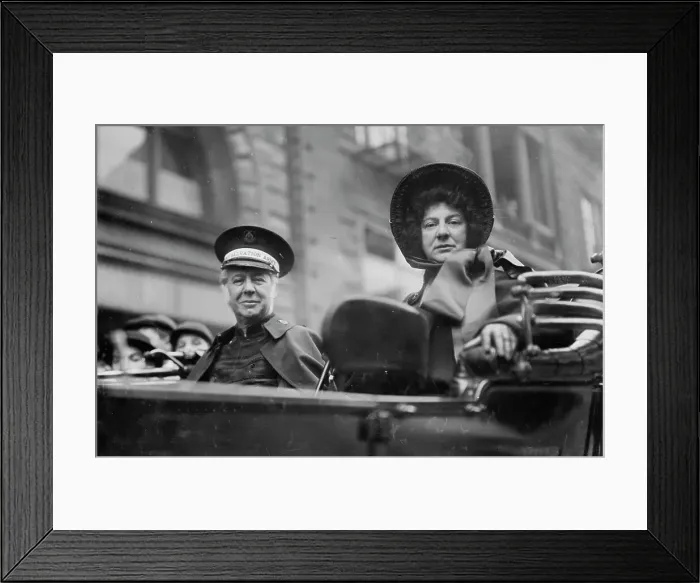 Framed Print : Gen. Booth & Eva Booth, 1913. Creator: Bain News Service Framed Print : Gen. Booth & Eva Booth, 1913. Creator: Bain News Service