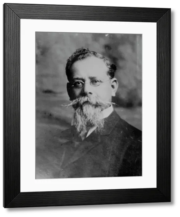 Framed Print : General Carransa [i.e. Carranza], 1913. Creator: Bain News Service