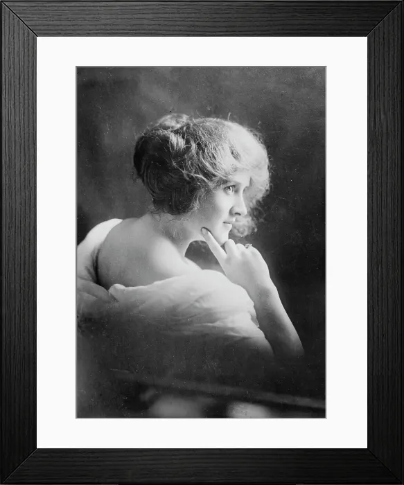 Framed Print : Lula Maysmith, between c1910 and c1915. Creator: Bain News Service Framed Print : Lula Maysmith, between c1910 and c1915. Creator: Bain News Service