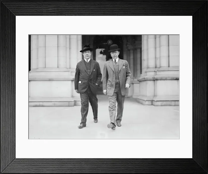 Framed Print : Governor Glynn leaving Capitol, Sec'y Tierney, 1913 or 1914. Creator: Bain News Service Framed Print : Governor Glynn leaving Capitol, Sec'y Tierney, 1913 or 1914. Creator: Bain News Service