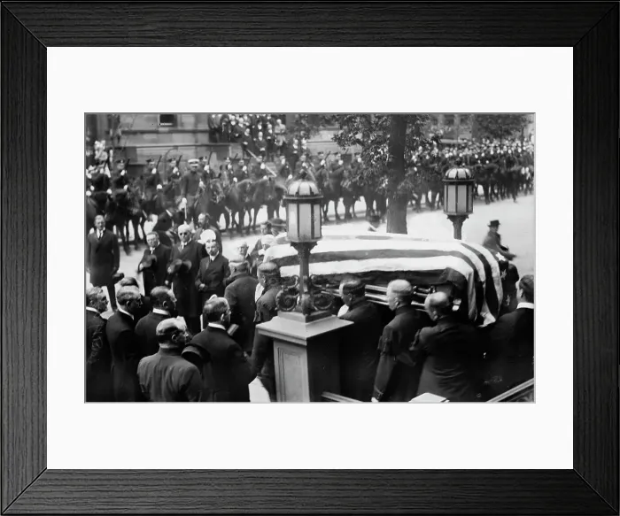 Framed Print : Taking Gaynor coffin from home to lie in state in City Hall, 1913. Creator: Bain News Service Framed Print : Taking Gaynor coffin from home to lie in state in City Hall, 1913. Creator: Bain News Service