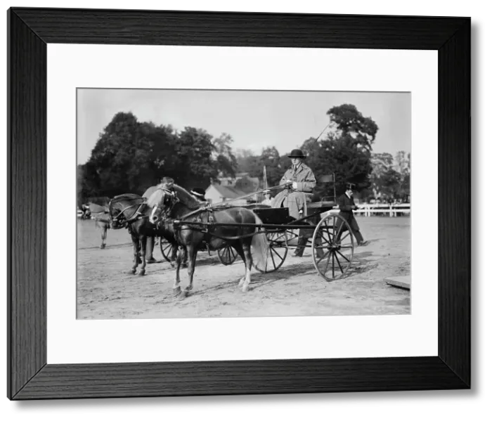 Framed Print : Miss Dora Voight, Morristown, 9 / 25 / 13, 1913. Creator: Bain News Service Framed Print : Miss Dora Voight, Morristown, 9 / 25 / 13, 1913. Creator: Bain News Service