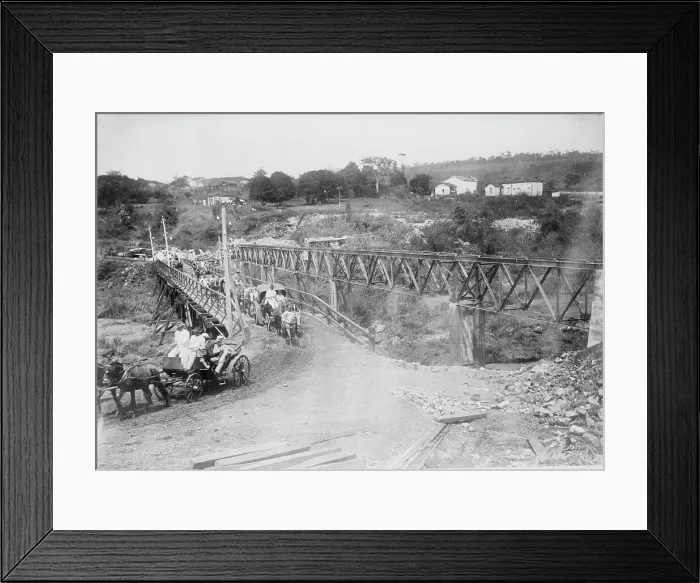 Framed Print : Roosevelt crossing Paranapanema River, Minas, Brazil, 1913. Creator: Bain News Service Framed Print : Roosevelt crossing Paranapanema River, Minas, Brazil, 1913. Creator: Bain News Service