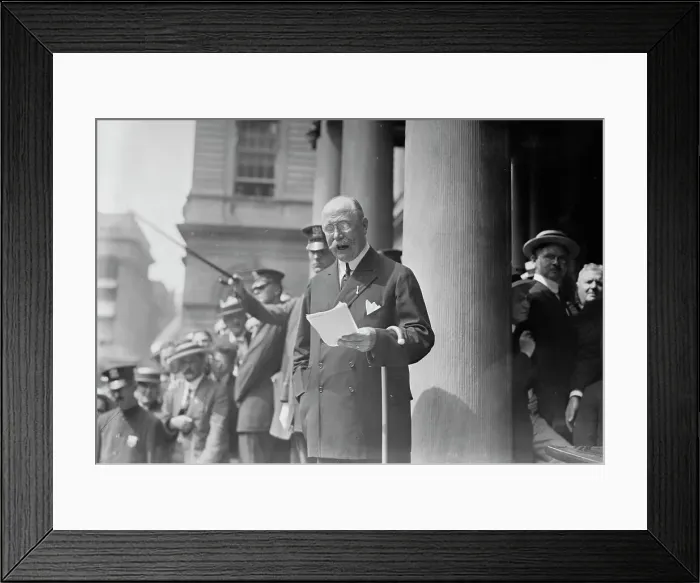 Framed Print : Ross Appleton, between c1910 and c1915. Creator: Bain News Service Framed Print : Ross Appleton, between c1910 and c1915. Creator: Bain News Service
