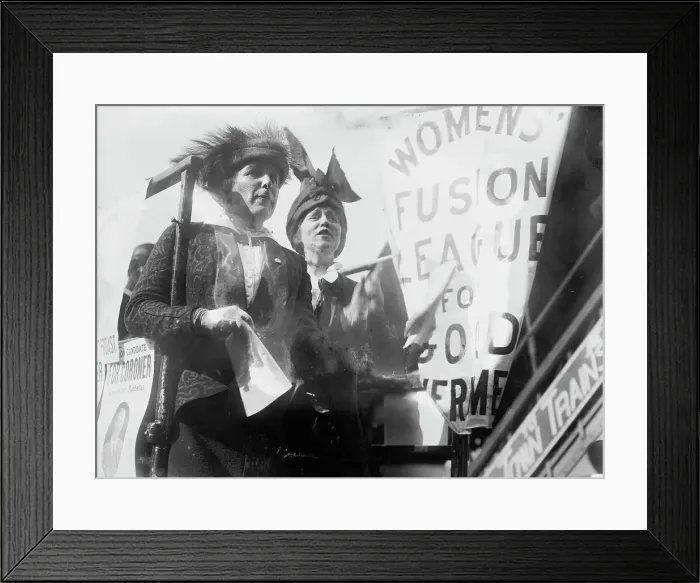 Framed Print : Mrs. J.B. Harriman [and] Mrs. C.D. Gibson, 1913. Creator: Bain News Service