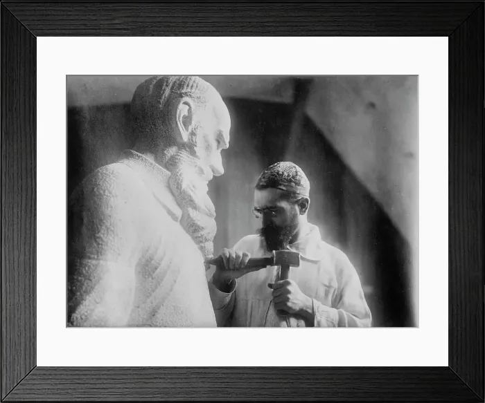 Framed Print : Serge Mercouroff and Tolstoi, between c1910 and c1915. Creator: Bain News Service Framed Print : Serge Mercouroff and Tolstoi, between c1910 and c1915. Creator: Bain News Service