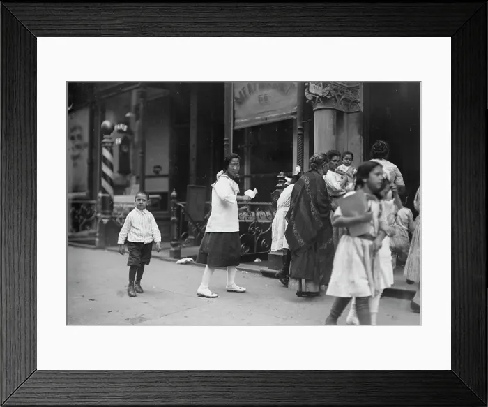 Framed Print : N.Y. school - Chinese pupils, between c1910 and c1915. Creator: Bain News Service Framed Print : N.Y. school - Chinese pupils, between c1910 and c1915. Creator: Bain News Service