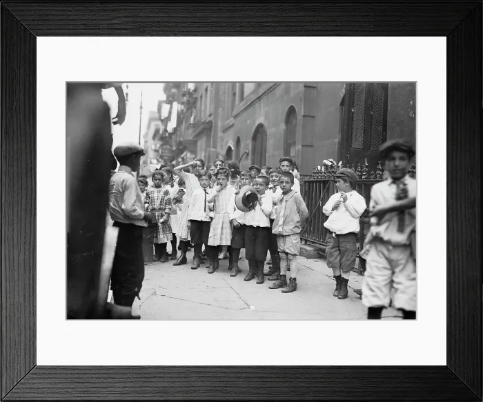 Framed Print : N.Y. school - Italians, between c1910 and c1915. Creator: Bain News Service Framed Print : N.Y. school - Italians, between c1910 and c1915. Creator: Bain News Service