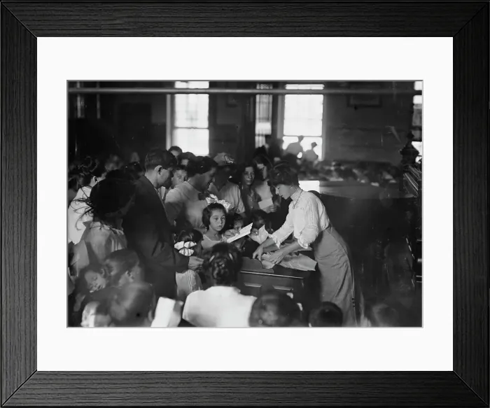 Framed Print : N.Y. schools opening, between c1910 and c1915. Creator: Bain News Service Framed Print : N.Y. schools opening, between c1910 and c1915. Creator: Bain News Service