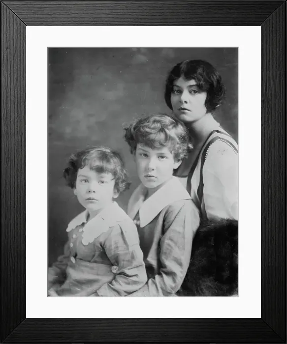 Framed Print : Mrs. W. Astor Chanler, Theo & Wm. A. Chanler, 1916. Creator: Bain News Service Framed Print : Mrs. W. Astor Chanler, Theo & Wm. A. Chanler, 1916. Creator: Bain News Service