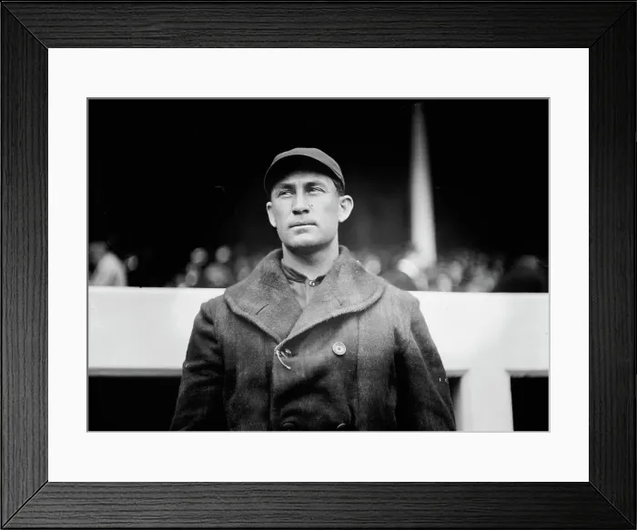 Framed Print : Frank Metz, first baseman, Boston NL (baseball), 1913. Creator: Bain News Service
