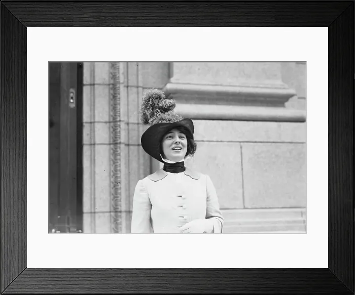 Framed Print : Mrs. Harry K. Thaw, between c1910 and c1915. Creator: Bain News Service Framed Print : Mrs. Harry K. Thaw, between c1910 and c1915. Creator: Bain News Service