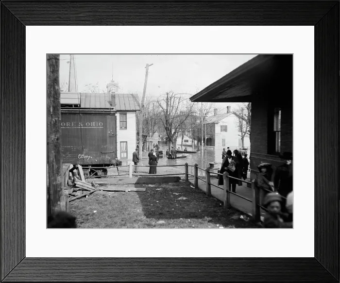 Framed Print : Flood at Cincinnati - 1913 Creator: Bain News Service Framed Print : Flood at Cincinnati - 1913 Creator: Bain News Service
