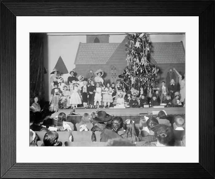 Framed Print : Child Actor's Xmas Tree, N.Y. 1912. Creator: Bain News Service Framed Print : Child Actor's Xmas Tree, N.Y. 1912. Creator: Bain News Service