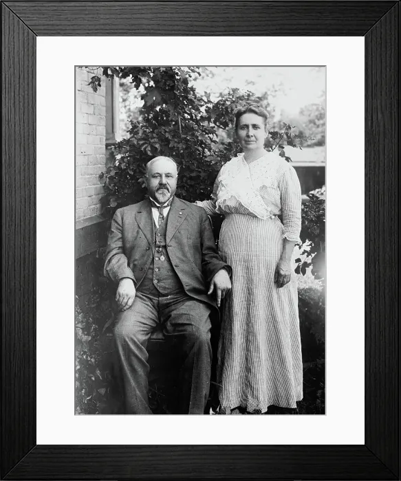 Framed Print : John L. Stevens & wife, between c1910 and c1915. Creator: Bain News Service