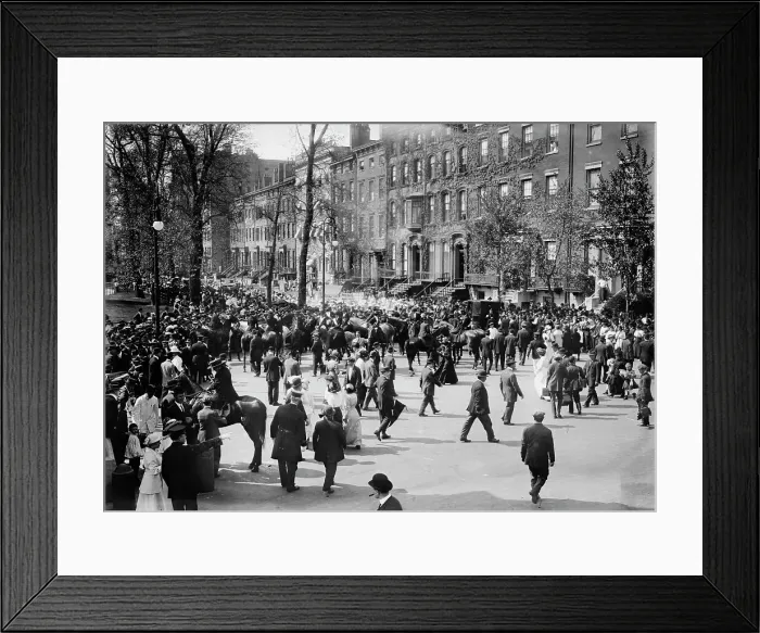 Framed Print : N.Y.C. - Assembling of suffrage paraders, between c1910 and c1915. Creator: Bain News Service Framed Print : N.Y.C. - Assembling of suffrage paraders, between c1910 and c1915. Creator: Bain News Service