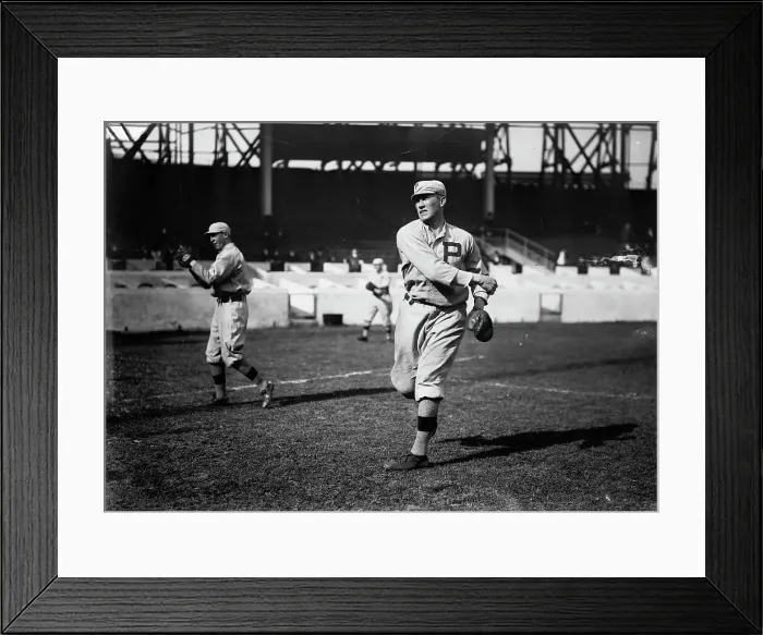 Framed Print : Fred Luderus, Philadelphia NL, at Polo Grounds, NY (baseball), 1912. Creator: Bain News Service Framed Print : Fred Luderus, Philadelphia NL, at Polo Grounds, NY (baseball), 1912. Creator: Bain News Service