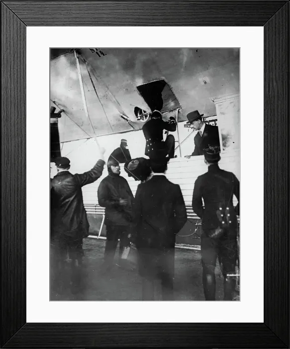 Framed Print : French soldiers inspecting Zeppelin, 1913. Creator: Bain News Service