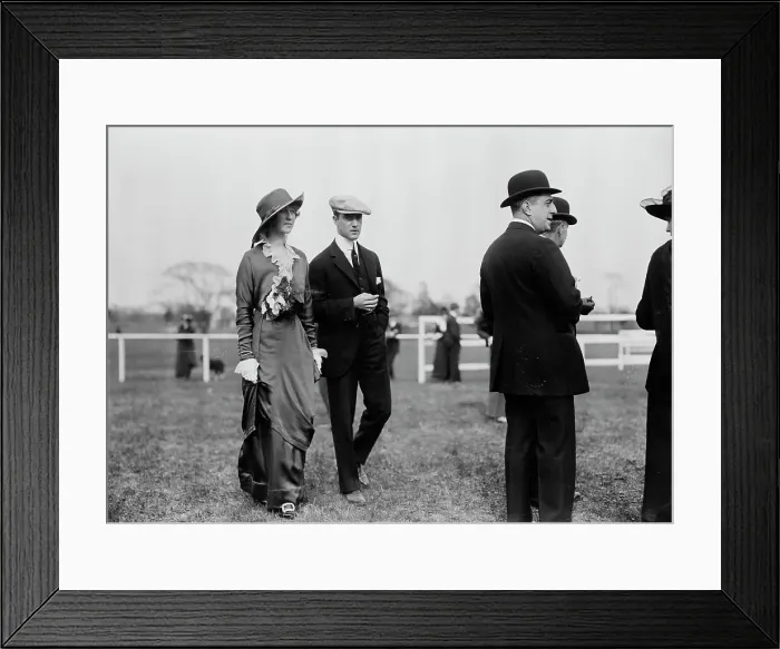 Framed Print : Marjorie Curtis, 1913. Creator: Bain News Service Framed Print : Marjorie Curtis, 1913. Creator: Bain News Service