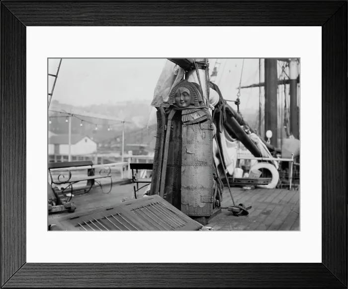 Framed Print : Wooden maiden - SUCCESS, between c1910 and c1915. Creator: Bain News Service Framed Print : Wooden maiden - SUCCESS, between c1910 and c1915. Creator: Bain News Service