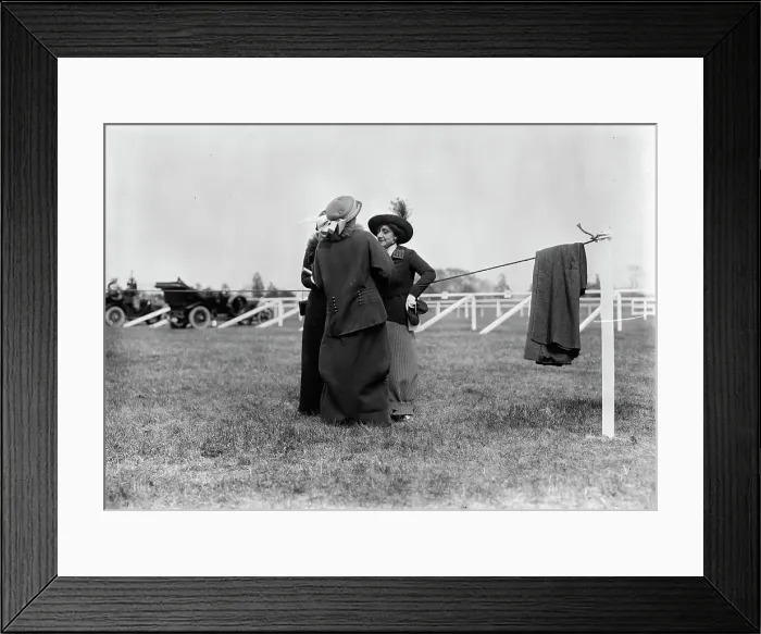 Framed Print : Mrs. Lewisohn, between c1910 and c1915. Creator: Bain News Service Framed Print : Mrs. Lewisohn, between c1910 and c1915. Creator: Bain News Service