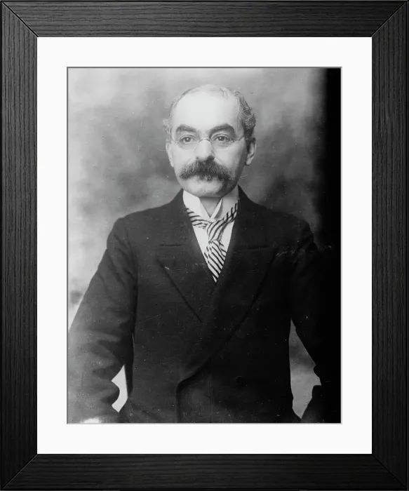 Framed Print : Dr. R. Robinson, between c1910 and c1915. Creators: Bain News Service, George Graham Bain Framed Print : Dr. R. Robinson, between c1910 and c1915. Creators: Bain News Service, George Graham Bain