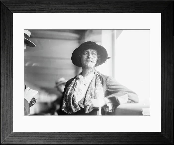 Framed Print : Elsie Janis, between c1910 and c1915. Creator: Bain News Service Framed Print : Elsie Janis, between c1910 and c1915. Creator: Bain News Service
