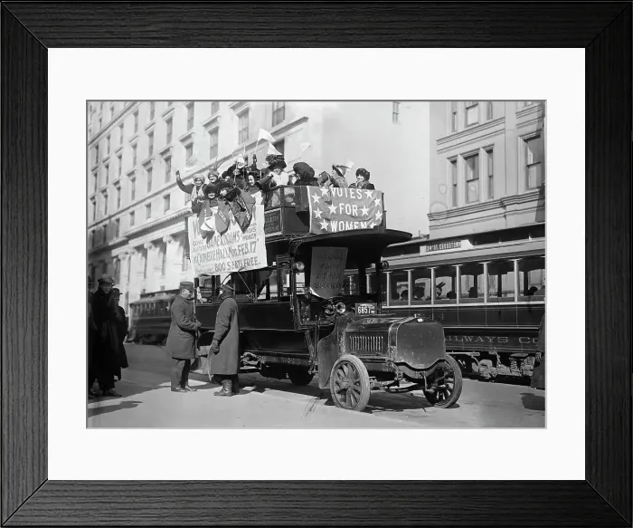 Framed Print : Washington hikers, 1913. Creator: Bain News Service Framed Print : Washington hikers, 1913. Creator: Bain News Service