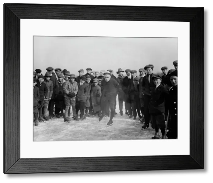 Framed Print : Sidney Davis, between c1910 and c1915. Creator: Bain News Service