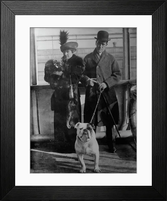 Framed Print : Mrs. A. Lawson & Noswal Neto, A. Lawson & Dreamwold Irish Boy, between c1910 and c1915. Creator: Bain News Service Framed Print : Mrs. A. Lawson & Noswal Neto, A. Lawson & Dreamwold Irish Boy, between c1910 and c1915. Creator: Bain News Service