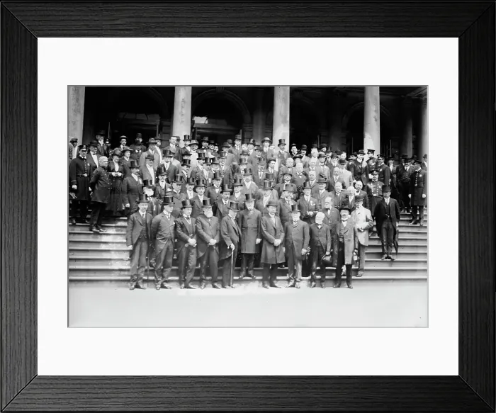 Framed Print : Peace delegates at City Hall, 1913. Creator: Bain News Service Framed Print : Peace delegates at City Hall, 1913. Creator: Bain News Service