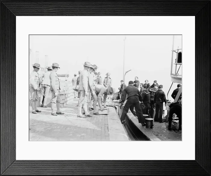 Framed Print : Loading MEADE, 1913. Creator: Bain News Service Framed Print : Loading MEADE, 1913. Creator: Bain News Service