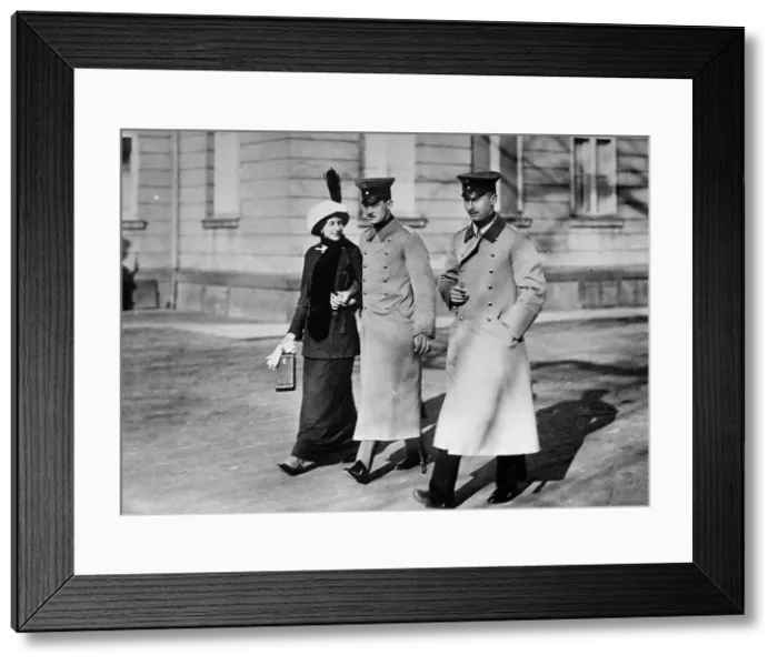 Framed Print : Victoria Louise, Ernst August and Prince Oscar, 1913. Creator: Bain News Service Framed Print : Victoria Louise, Ernst August and Prince Oscar, 1913. Creator: Bain News Service