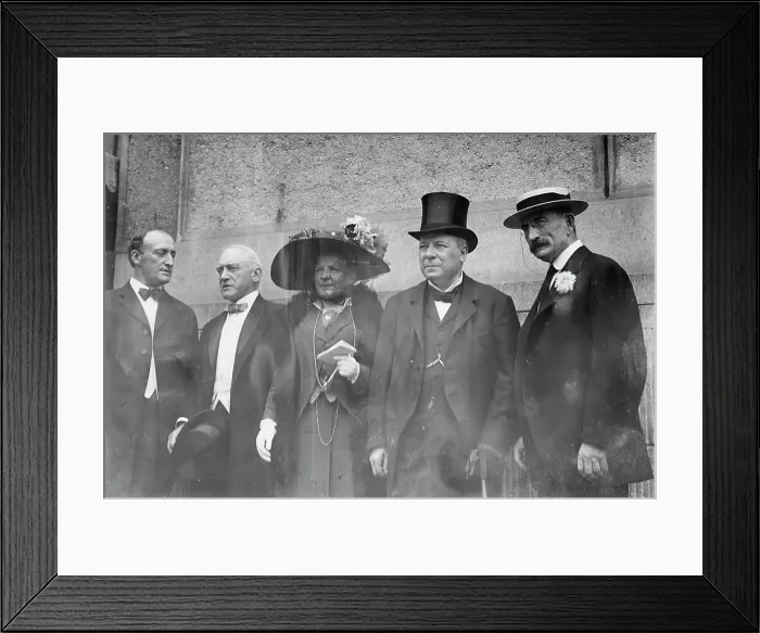Framed Print : McReynolds, Miss Haldane, Haldane, 1913. Creator: Bain News Service Framed Print : McReynolds, Miss Haldane, Haldane, 1913. Creator: Bain News Service