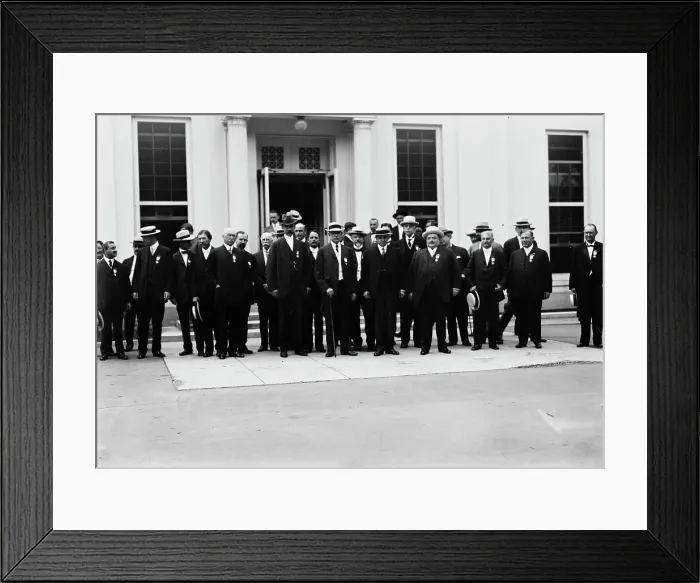 Framed Print : Taft and Notification Comm. at White House, 1912. Creator: Bain News Service Framed Print : Taft and Notification Comm. at White House, 1912. Creator: Bain News Service