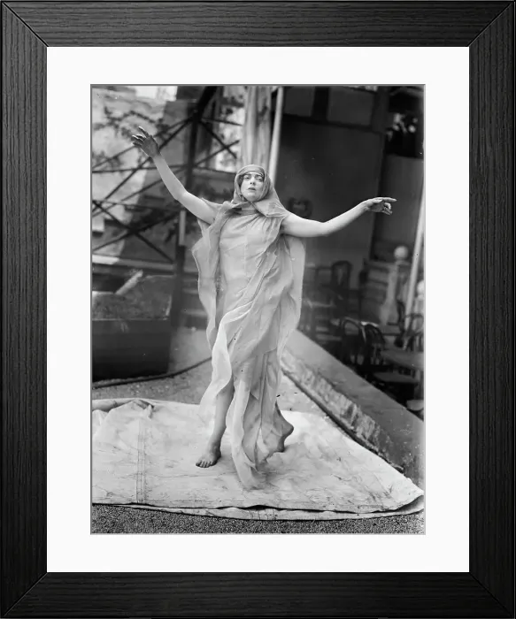 Framed Print : Lady C. Stewart Richardson, 1913. Creator: Bain News Service Framed Print : Lady C. Stewart Richardson, 1913. Creator: Bain News Service