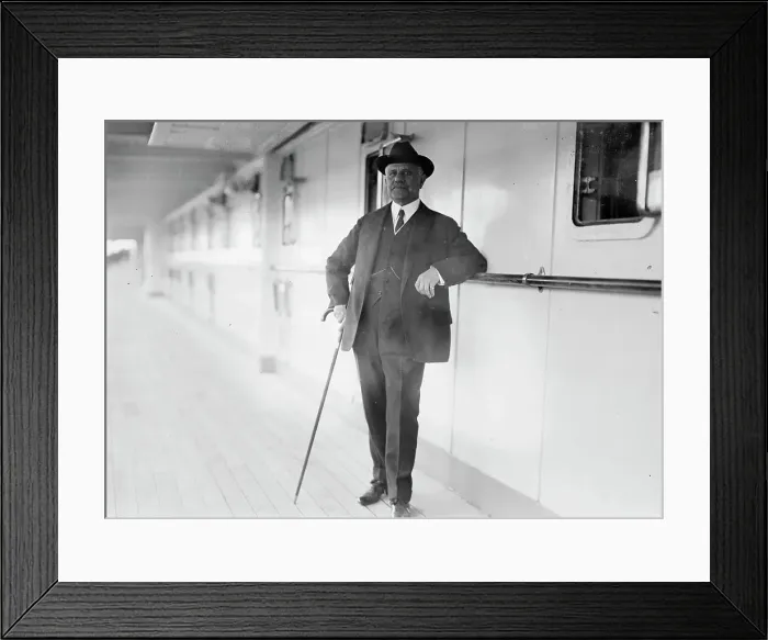 Framed Print : Daniel Guggenheim, 1913. Creator: Bain News Service Framed Print : Daniel Guggenheim, 1913. Creator: Bain News Service