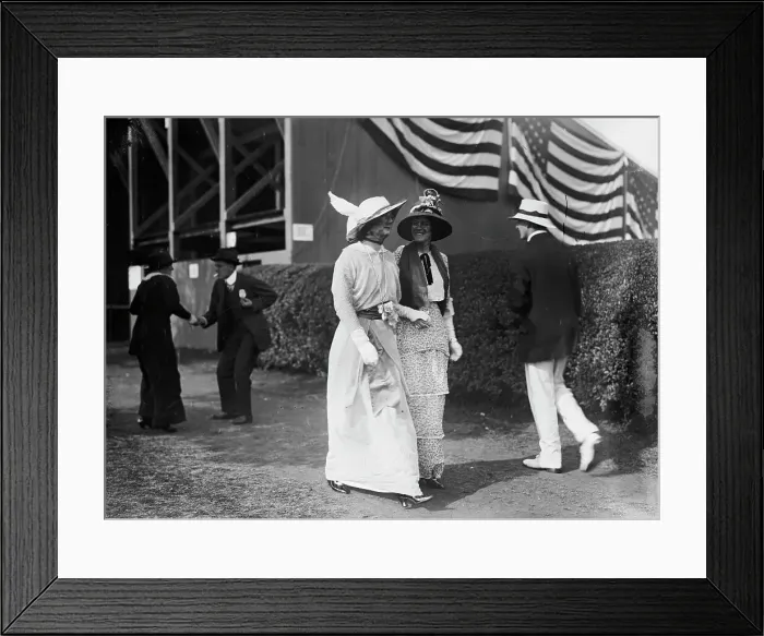 Framed Print : Edith Kane and Mrs. J. Doug. Robinson, 1913. Creator: Bain News Service Framed Print : Edith Kane and Mrs. J. Doug. Robinson, 1913. Creator: Bain News Service