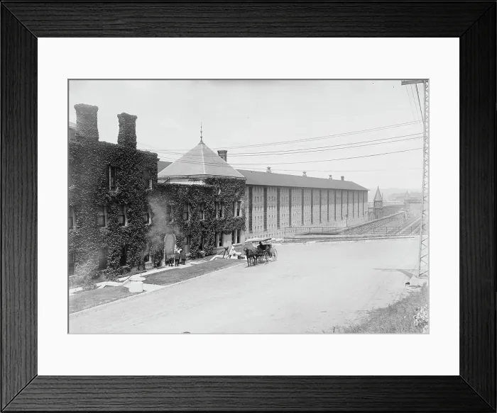 Framed Print : Offices & prison, Ossining, N.Y. 1910s. Creator: Bain News Service Framed Print : Offices & prison, Ossining, N.Y. 1910s. Creator: Bain News Service