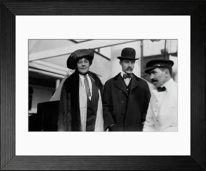 Framed Print : Lady Johnstone [and] Amos Pinchot, between c1910 and c1915. Creator: Bain News Service