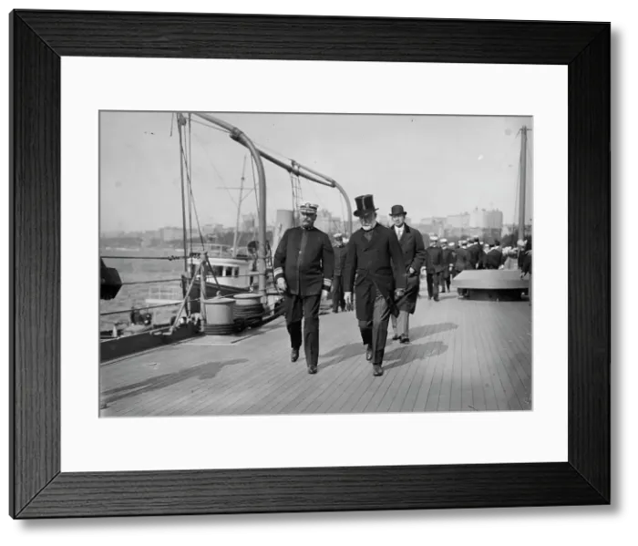 Framed Print : Adm. Badger & Mayor Gaynor, 1913. Creator: Bain News Service Framed Print : Adm. Badger & Mayor Gaynor, 1913. Creator: Bain News Service