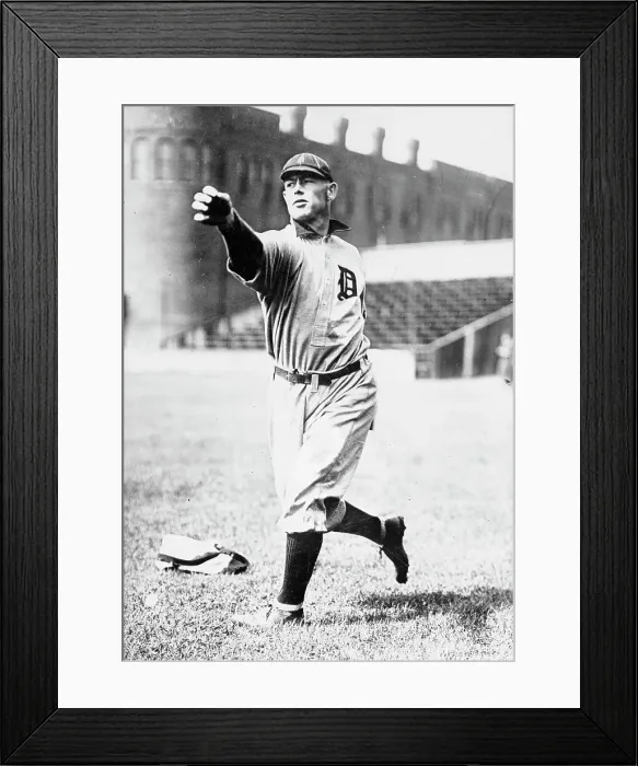 Framed Print : Ed Willett, Detroit AL (baseball), 1912. Creator: Bain News Service Framed Print : Ed Willett, Detroit AL (baseball), 1912. Creator: Bain News Service