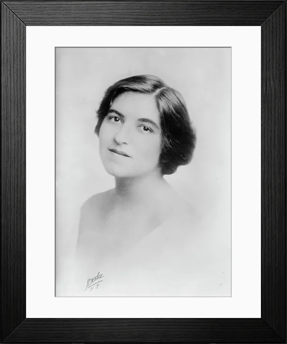 Framed Print : Ivy Scott - Century Opera, between c1910 and c1915. Creator: Bain News Service Framed Print : Ivy Scott - Century Opera, between c1910 and c1915. Creator: Bain News Service