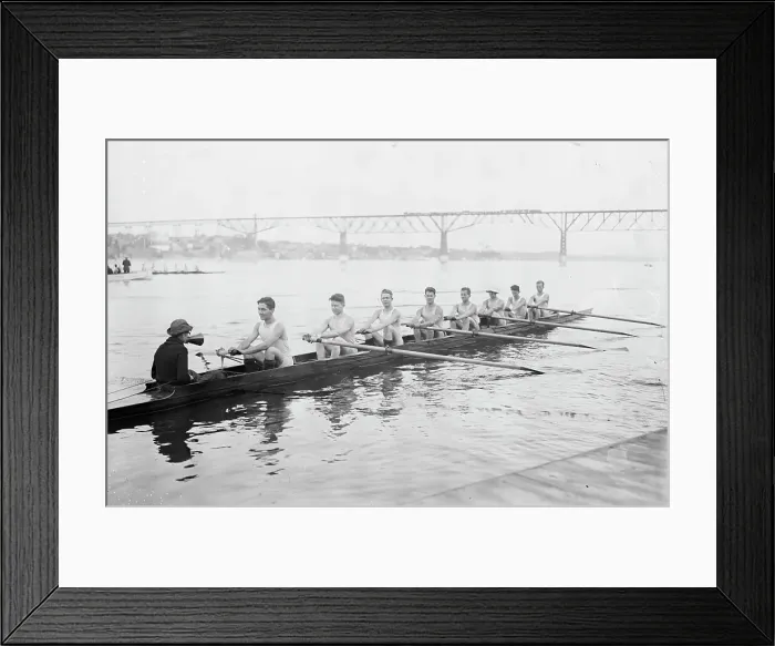 Framed Print : Penn. Varsity 8 (1913), 1913. Creator: Bain News Service Framed Print : Penn. Varsity 8 (1913), 1913. Creator: Bain News Service