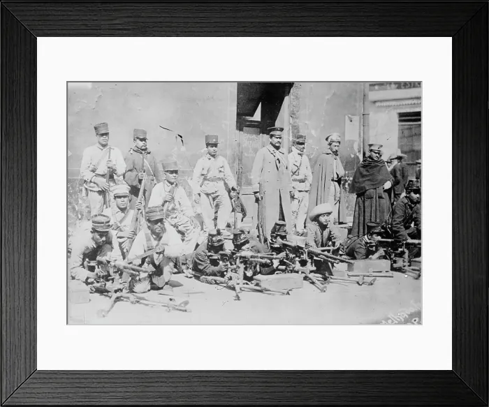 Framed Print : Machine gunners, City of Mexico, 1913. Creator: Bain News Service Framed Print : Machine gunners, City of Mexico, 1913. Creator: Bain News Service